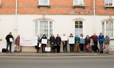on the pavement opposite the Castle Centre- 5pm